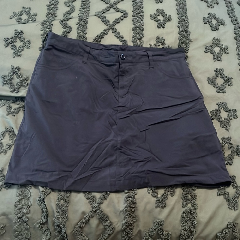 Eddie Bauer, Wmns 12 skorts, travex travel, black, spandex short liner, nice!